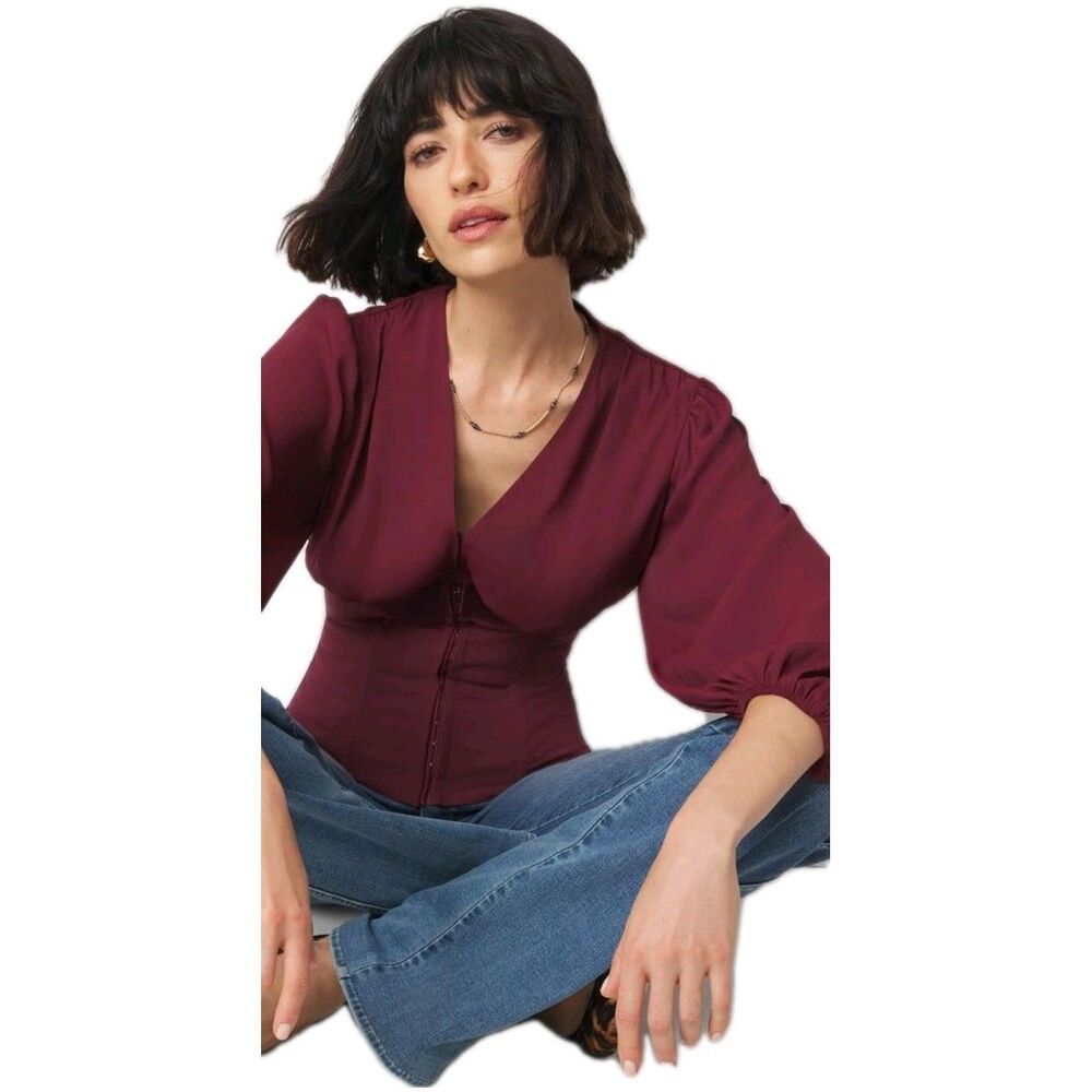 White House Black Market  Blouse Size 8 NWT - Picture 2 of 9